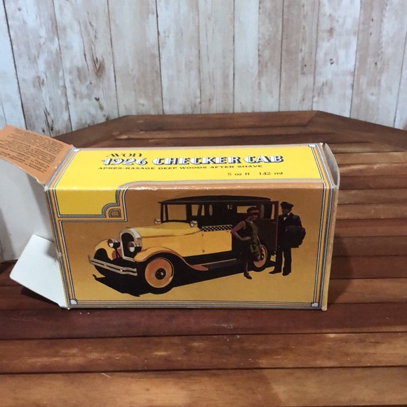 Vibtage avon bottle 1926 checker taxi cab - Picture 6 of 6
